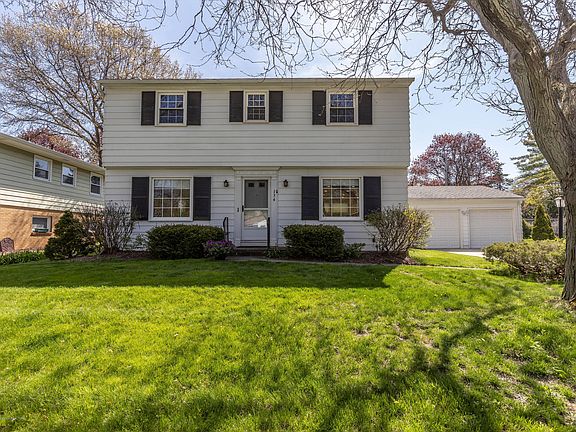 2nd image of 134 Kenberry Dr