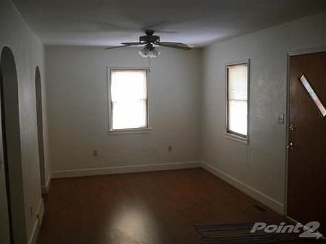 5th image of 1533 Haines St
