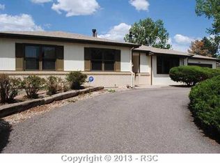 1706 Mount View Ln, Colorado Springs, CO 80907