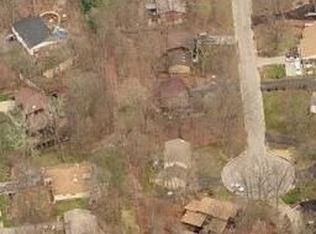 35 Woodland Gln, Park Forest, IL 60466