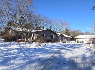 464 Fawn Court, Oxford, WI 53952