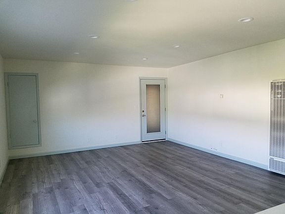 2nd image of 1850 11th St APT 5