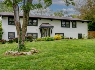 733 S Mumford Dr, Springfield, MO 65809