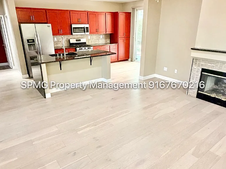 609 Granada Pass Dr — Photo 7