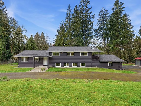 2nd image of 139 N 19th Ct