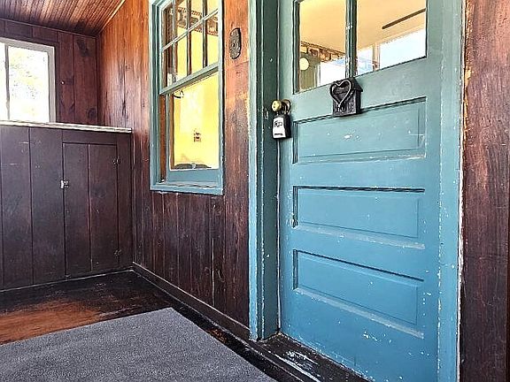 2nd image of 44 Old Waterbury Road