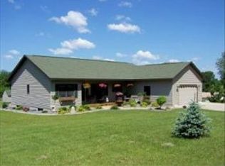 N6811 Briggs Rd, Holmen, WI 54636