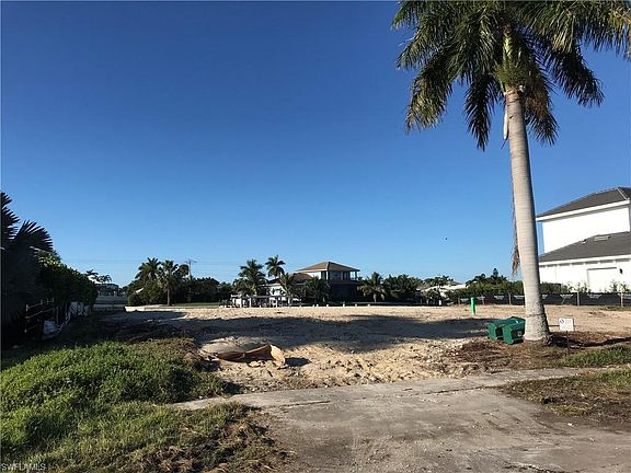 4th image of 468 Tarpon Ct Lot 4