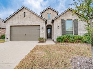 1633 Castleford Dr, Forney, TX 75126