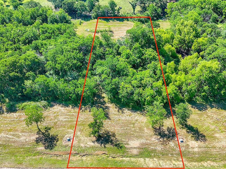 1st image of LOT 8 Diamond Point