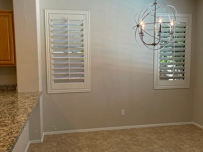 Another view of the dining room.