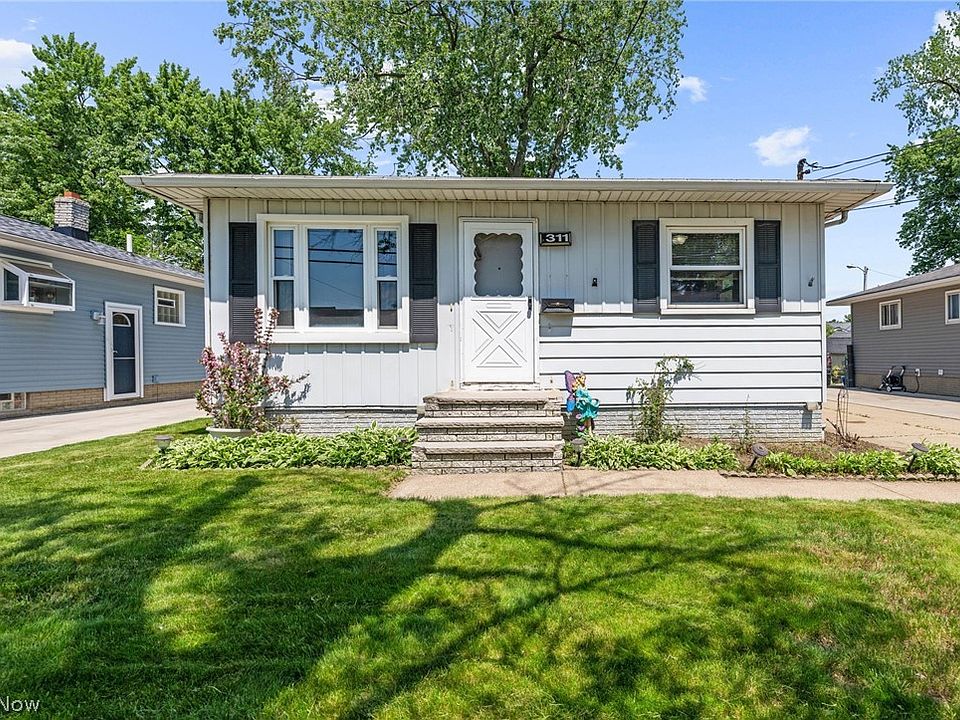 1st image of 311 Parkway Dr