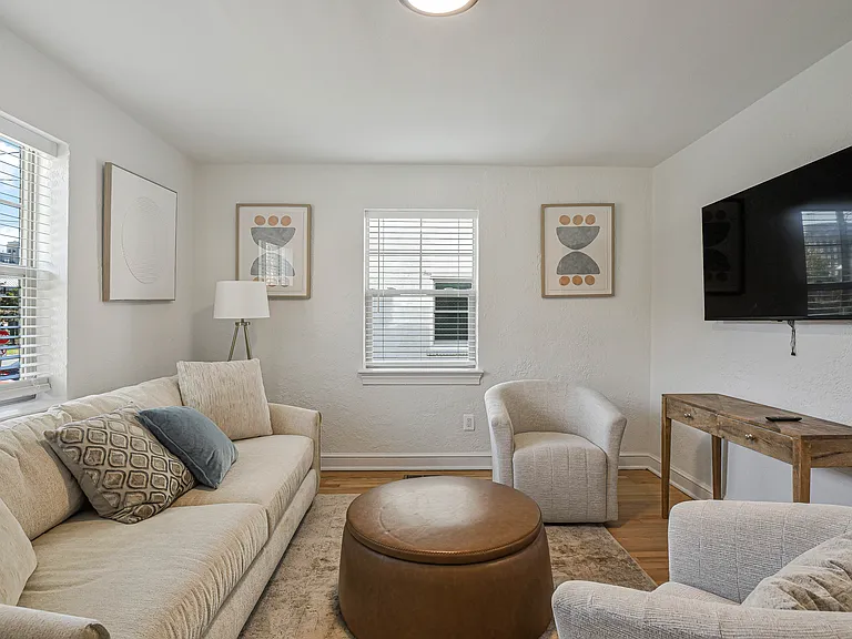 8 Sunset Dr #1 — Photo 4
