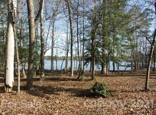268 Pattersons Brg, New London, NC 28127