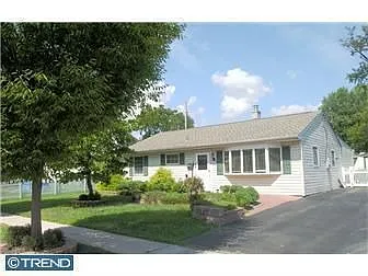 1303 Susan Ave photo 1