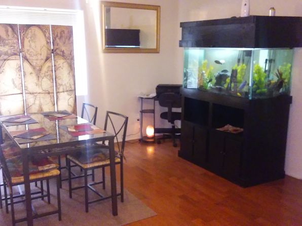 2806 N Edith Blvd #2806