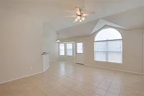 2635 Silky Ct — Photo 11