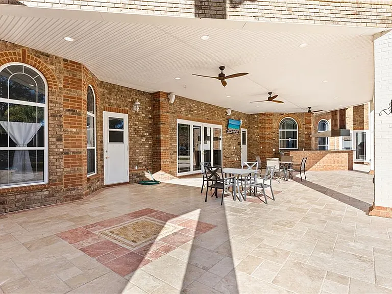 1501 Lake Markham Rd — Photo 42