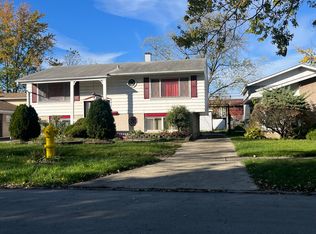 16360 Winchester Ave, Markham, IL 60428