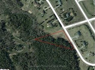 8 Tioga Blvd, Adjala Tosorontio, ON L0M 1J0