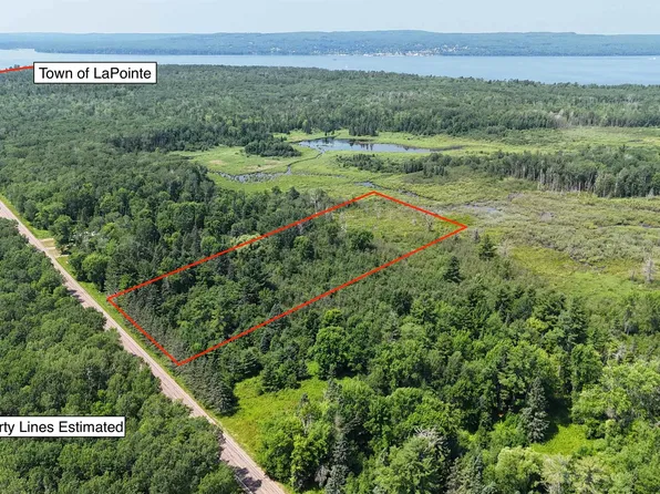 740 Middle Rd, La Pointe, WI 54850
