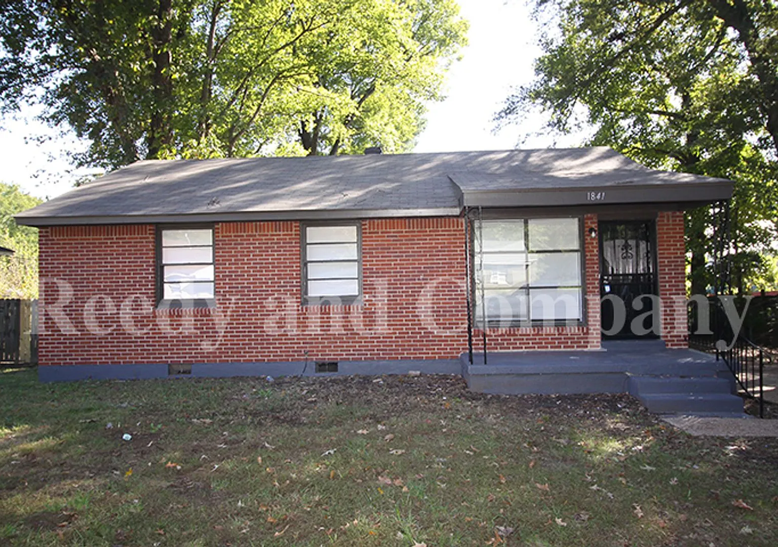 Welcome to 1841 S. Sutton Drive! — Photo 1