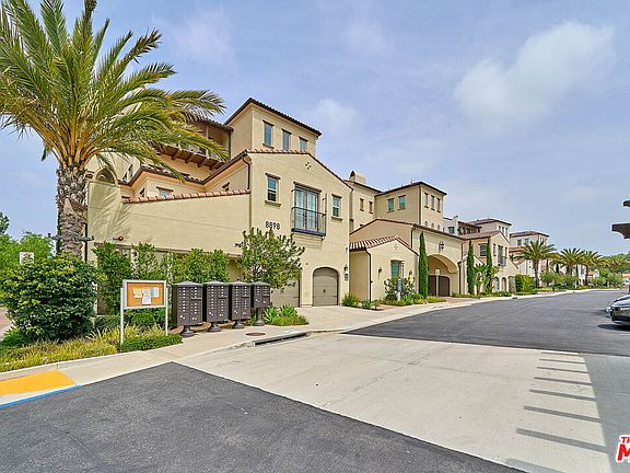 5th image of 8898 Los Coyotes Ct #210