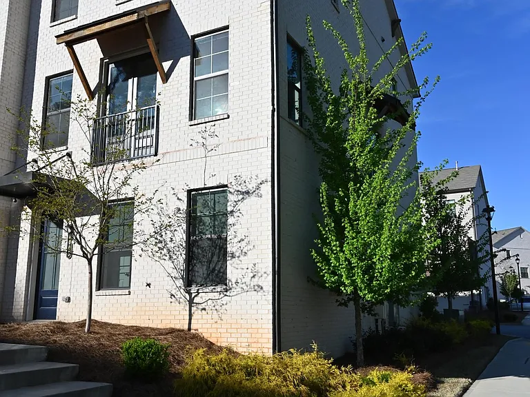 4005 Maypop Ln — Photo 4