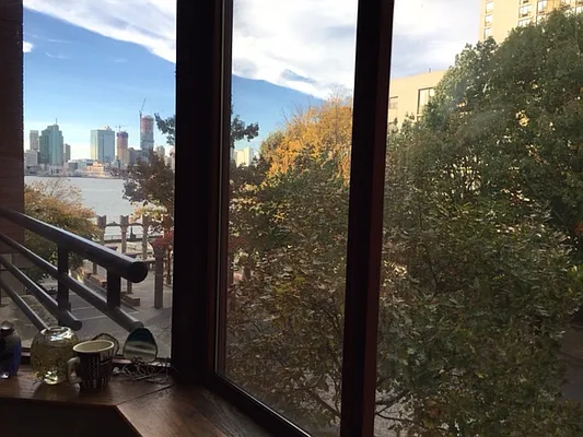 Sold by BW Properties | media 11