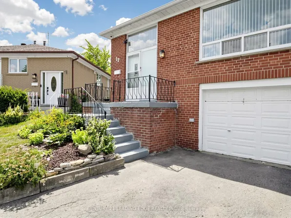17 Tinton Cres, Toronto, ON M9V 2H9