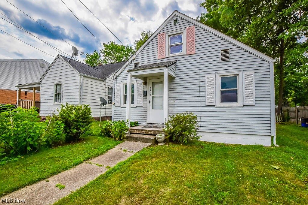 2314 24th St NE, Canton, OH 44705 | Zillow