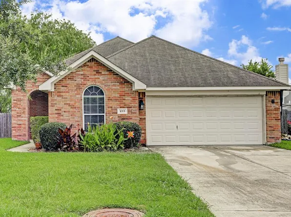 1015 Red River St, League City, TX 77573