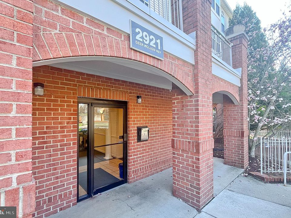 1st image of 2921 Deer Hollow Way Unit 413