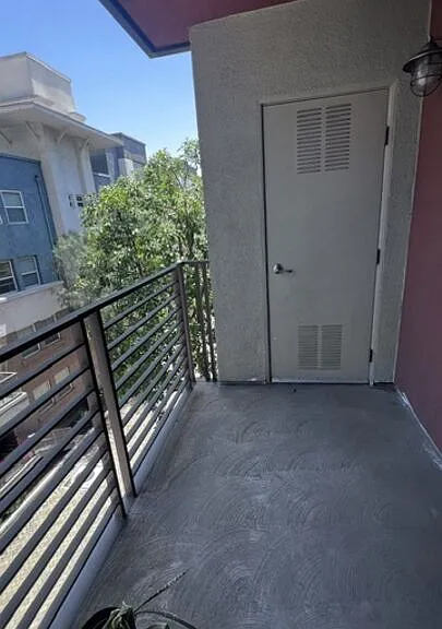 100 S Alameda St #436 — Photo 16