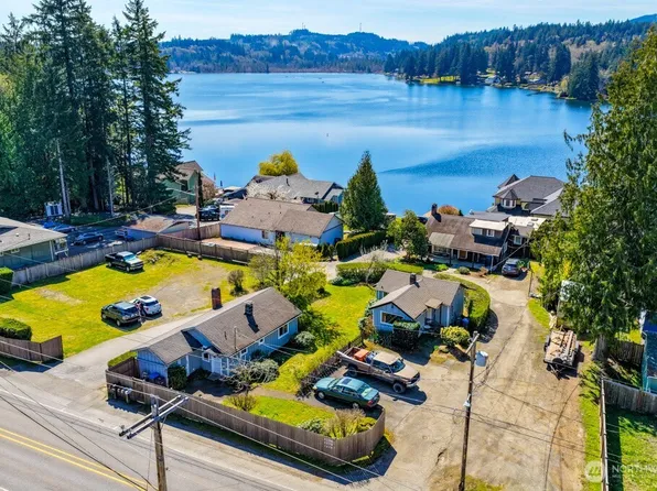 1275 Northlake Way NW, Bremerton, WA 98312