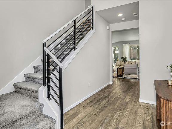 5th image of 2221 115th Avenue SE