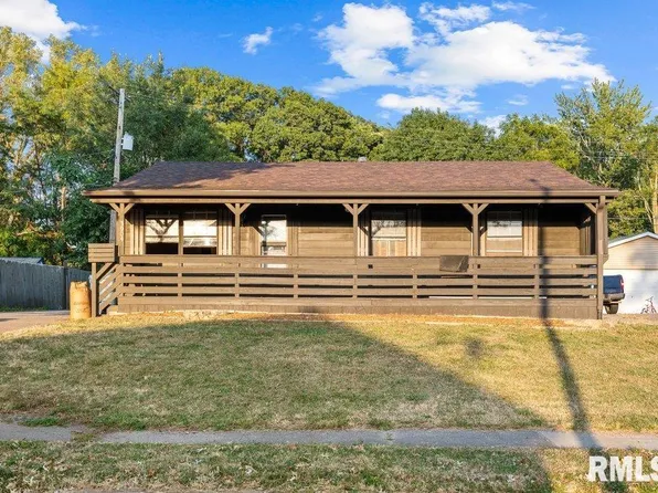 3904 8th St, East Moline, IL 61244