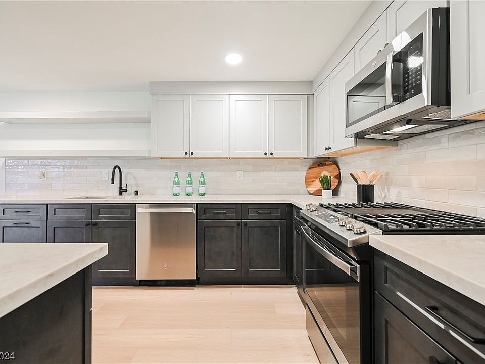 1st image of 3641 Laguna Verde Way