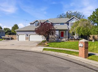 9876 S Spruce Dale Dr, South Jordan, UT 84095