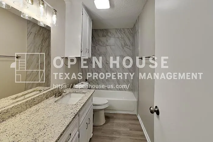 1228 Windy Meadows Dr — Photo 17