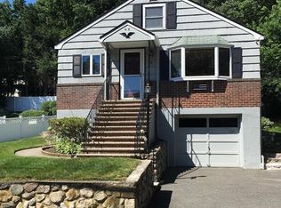 68 Hurd St, Lynn, MA 01905