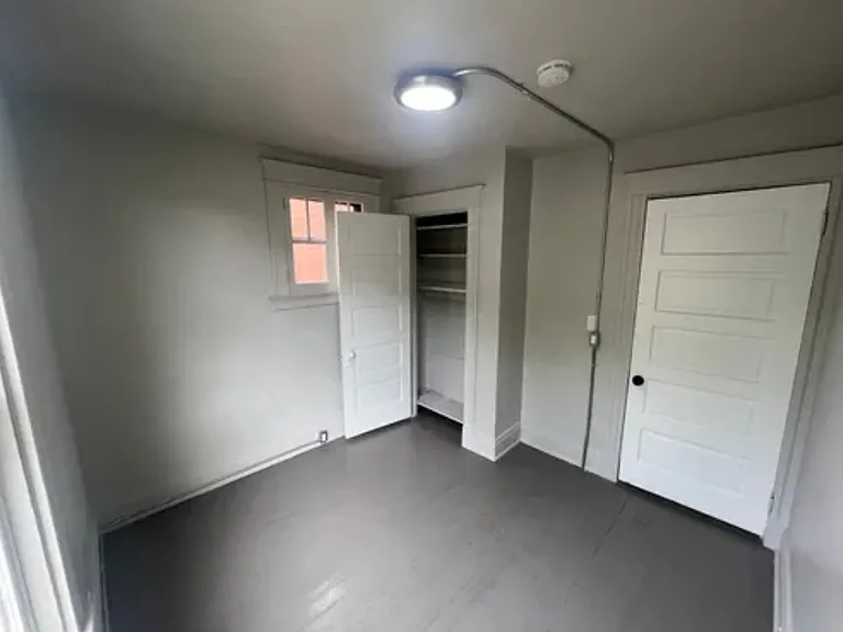 245 Helen St #1 — Photo 5
