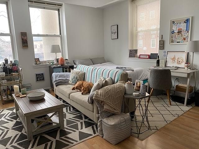 1st image of 3301 Henry Ave #410