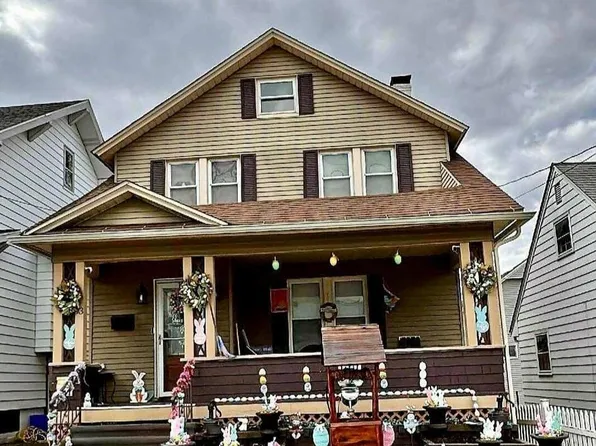 93 Park St, Carbondale, PA 18407