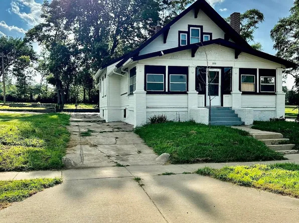 2322 N 26th St, Omaha, NE 68111