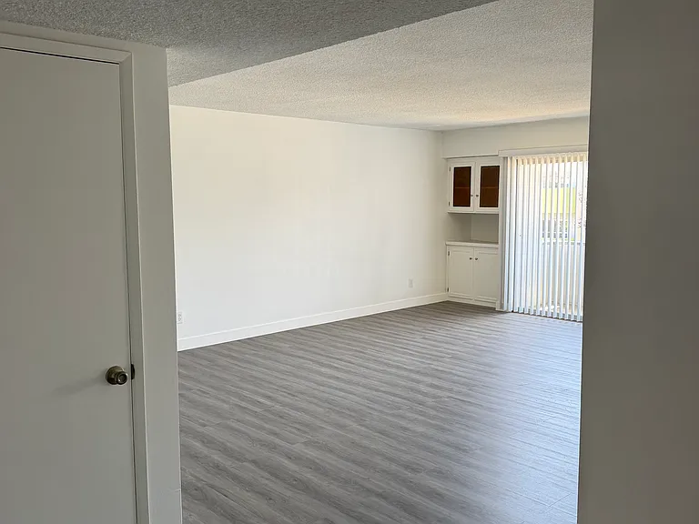 6720 Springpark Ave #2 — Photo 6