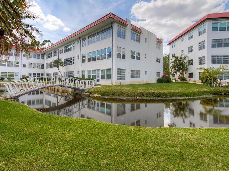 1st image of 100 El Camino Dr APT 214