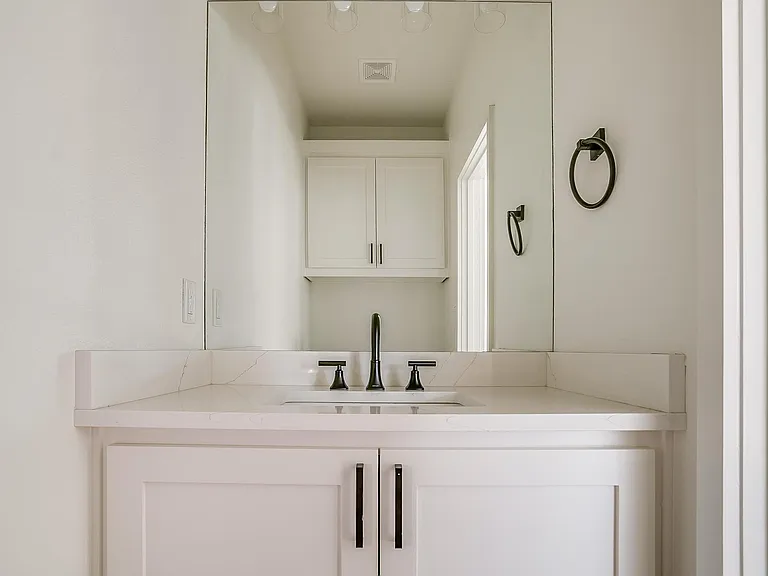 3223 S University Dr — Photo 20