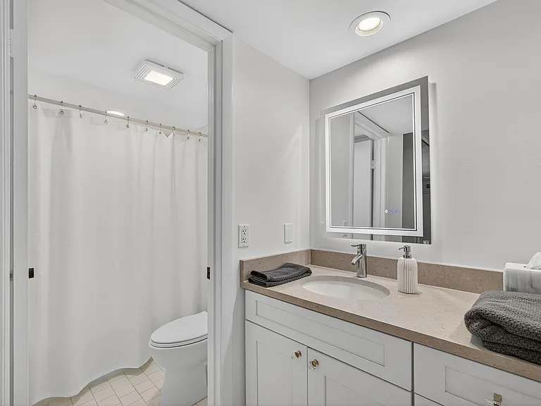 1700 Embassy Dr #103 — Photo 47
