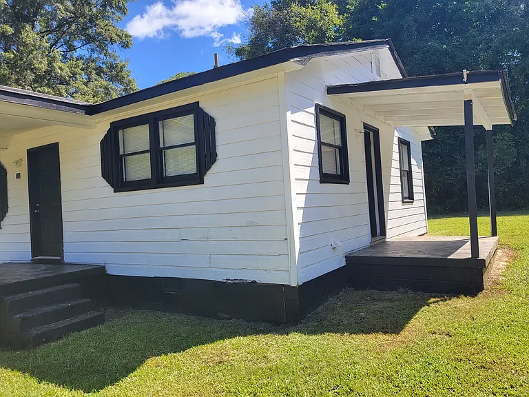 113 Terrace Dr — Photo 3